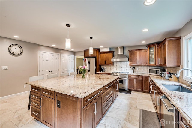8 Renee Ct, Edison, NJ 08820 - kitchen featuring appliances with stainless steel finishes, wall chimney exhaust hood, a sink, recessed lighting, and decorative backsplash