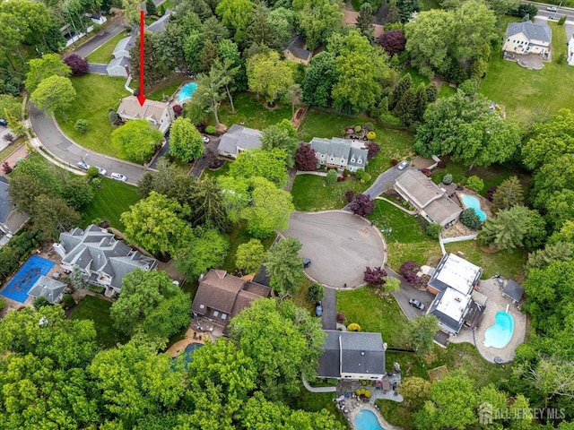 8 Renee Ct, Edison, NJ 08820 - aerial view of property's location with a pool and nearby suburban area