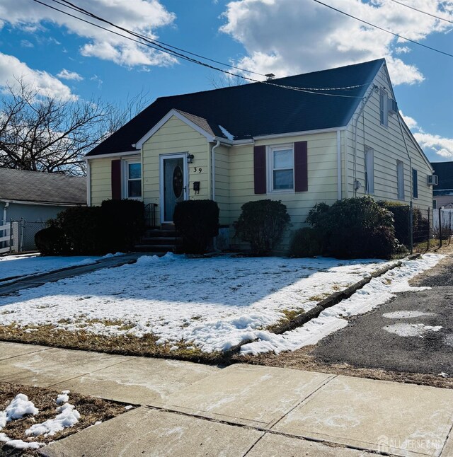 view of front of house