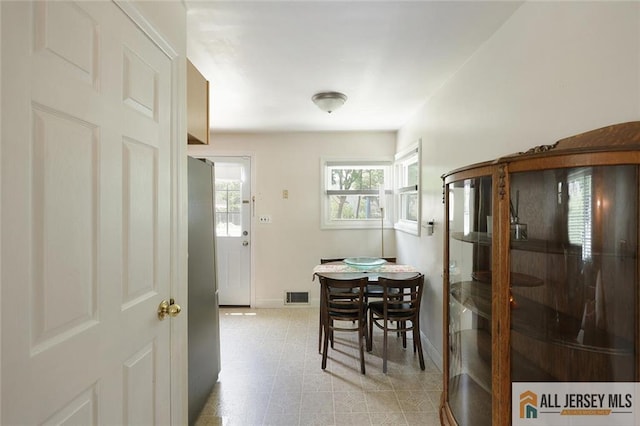 995 Old Bridge Tpke, East Brunswick, NJ 08816 - dining area featuring baseboards