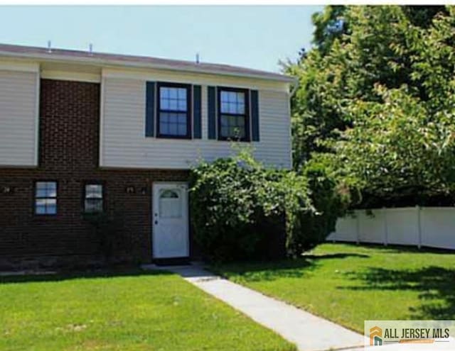 25 Driscoll Ct, North Brunswick, NJ 08902 - photo 1