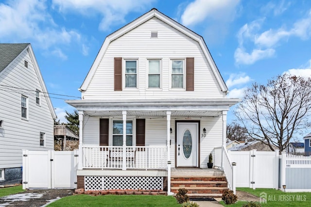 view of front of property featuring a porch