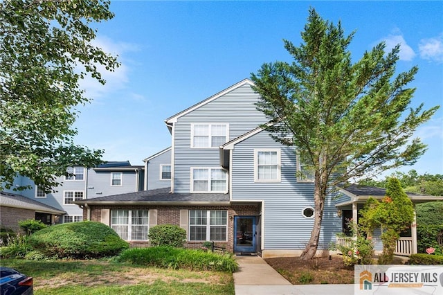 4301 Bayberry Ct, Middlesex, NJ 08852 - traditional home featuring brick siding