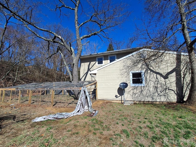 view of side of property