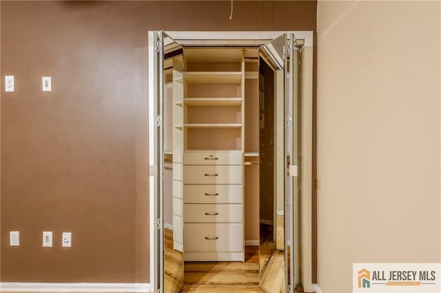 3 Revock Rd, East Brunswick, NJ 08816 - view of closet