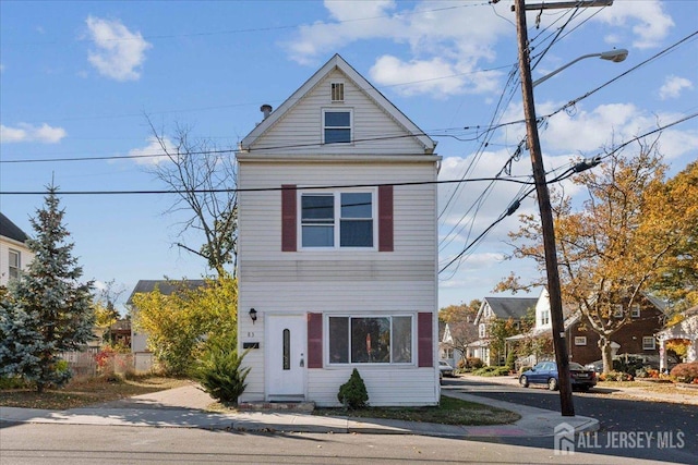 83 Smullin St, Sayreville, NJ 08872 - photo 2