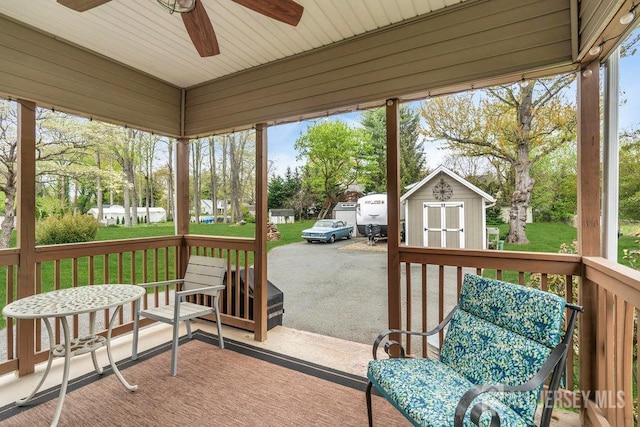 82 Hauser Ave, Hamilton, NJ 08620 - sunroom with a ceiling fan