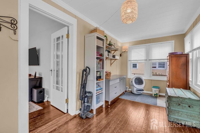 82 Hauser Ave, Hamilton, NJ 08620 - laundry area featuring hardwood / wood-style flooring, crown molding, and a chandelier