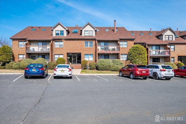 121-F Beverly Hill Ter, Woodbridge Proper, NJ 07095 - view of property with uncovered parking
