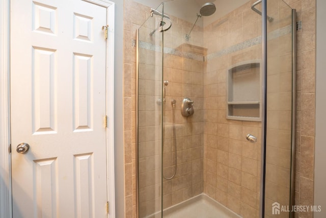5 Wetherhill Way S, Brunswick, NJ 08810 - full bath featuring a shower stall