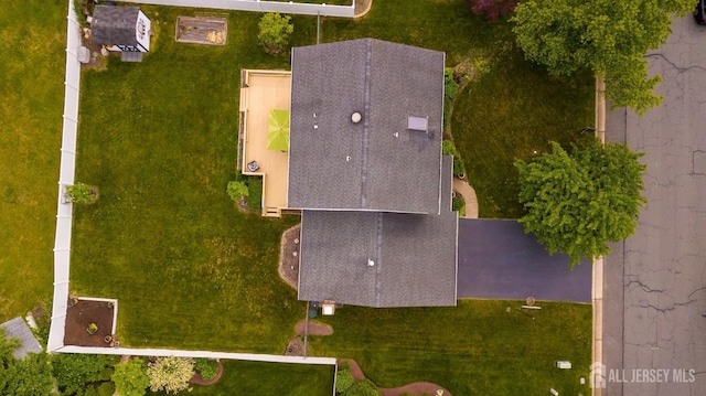 5 Wetherhill Way S, Brunswick, NJ 08810 - drone / aerial view