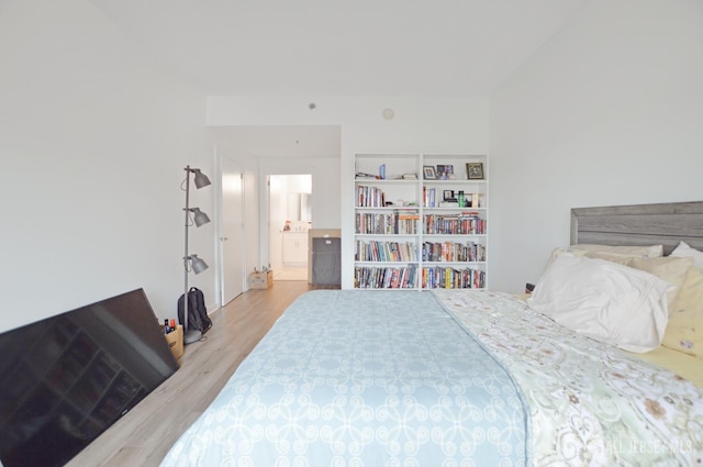 1 Carriage City Plz Unit 509, Rahway, NJ 07065 - bedroom with wood finished floors and connected bathroom