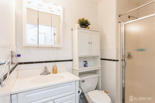 63 Clinton Ave, Keasbey, NJ 08832 - photo 11