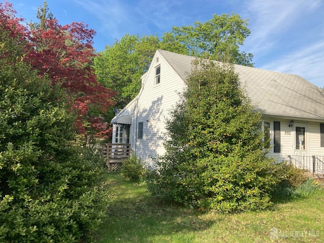 view of property exterior