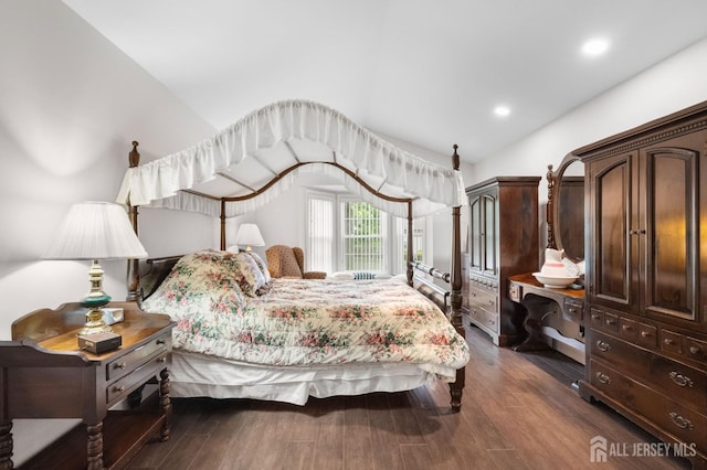 31 Ingram Dr, Monroe, NJ 08831 - bedroom featuring dark wood finished floors and recessed lighting