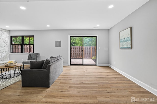 5902 N Oaks Blvd N, North Brunswick, NJ 08902 - photo 26