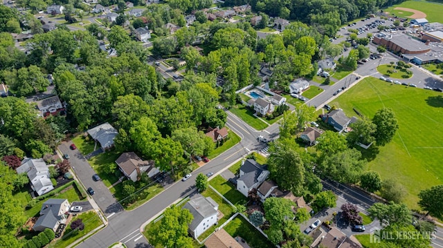 425 Grove Ave, Metuchen, NJ 08840 - aerial view of property's location with nearby suburban area