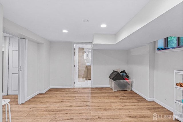 425 Grove Ave, Metuchen, NJ 08840 - finished below grade area featuring light wood-style flooring, baseboards, and recessed lighting
