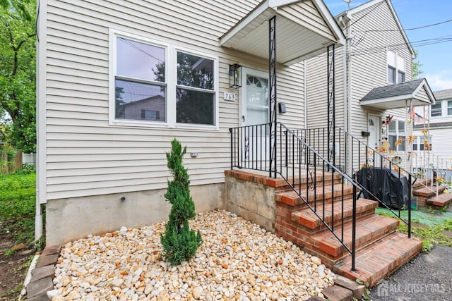 763 Gadek Pl, Perth Amboy, NJ 08861 - view of entrance to property