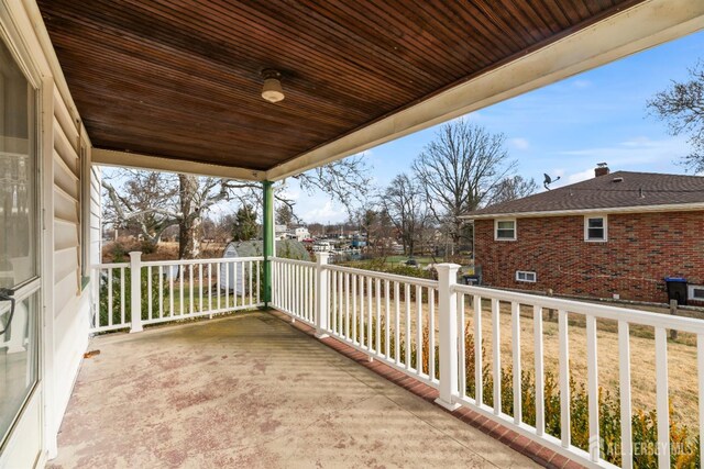 view of patio / terrace featuring covered porch