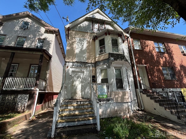 27 Joyce Kilmer Ave, New Brunswick, NJ 08901 - photo 1
