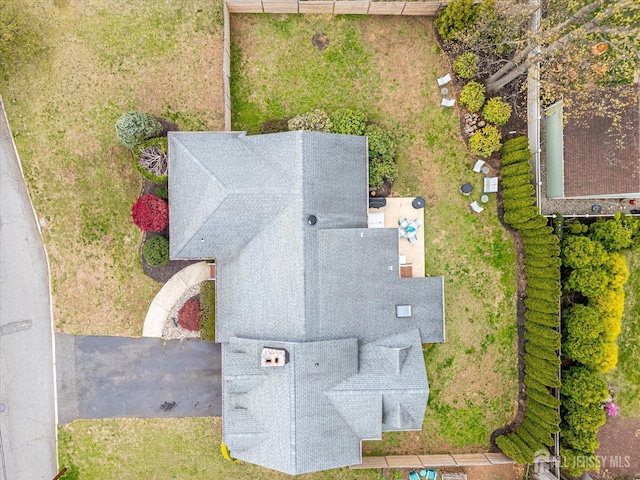 207 Dellwood Rd, Metuchen, NJ 08840 - drone / aerial view