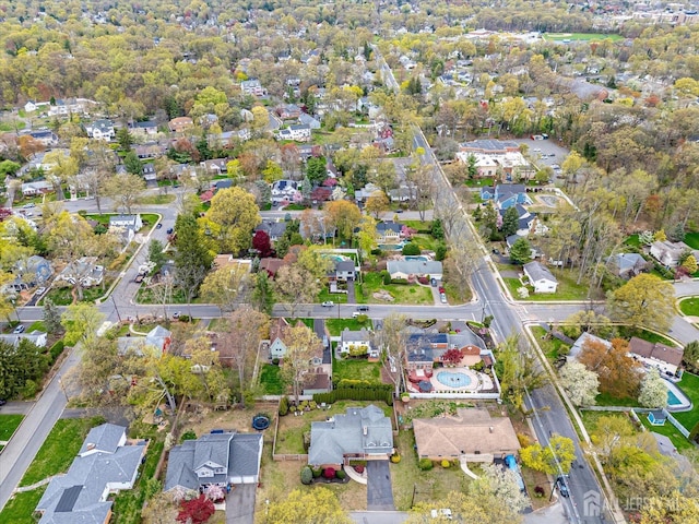 207 Dellwood Rd, Metuchen, NJ 08840 - aerial overview of property's location with nearby suburban area