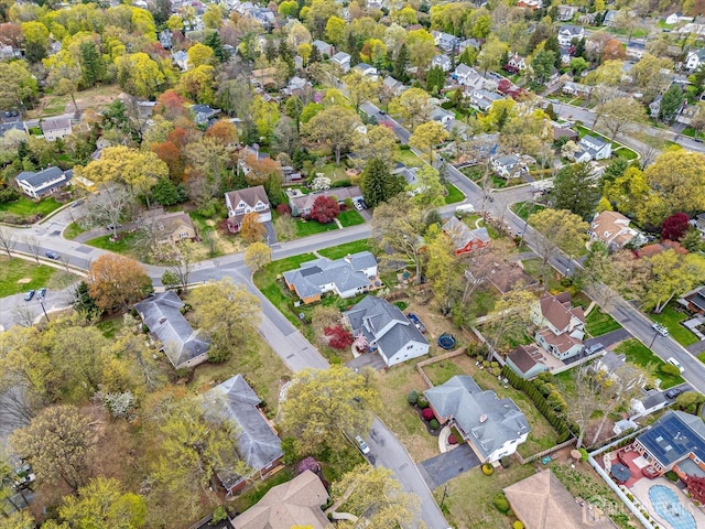 207 Dellwood Rd, Metuchen, NJ 08840 - aerial view of property and surrounding area featuring nearby suburban area