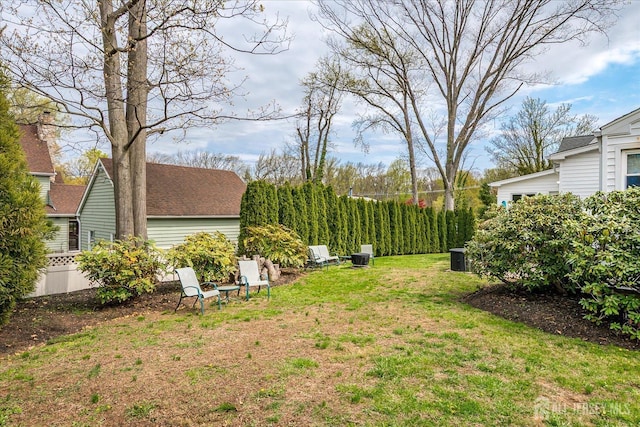 207 Dellwood Rd, Metuchen, NJ 08840 - view of yard