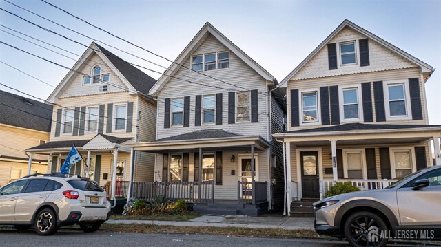 view of front of property with a porch