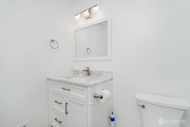 324 Oak Knoll Dr, Manalapan, NJ 07726 - bathroom with vanity and toilet