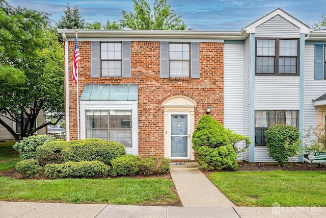 369 Bromley Pl E, Brunswick, NJ 08816 - photo 1