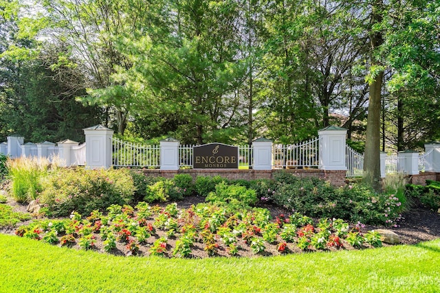 267 Tyler Ct, Monroe, NJ 08831 - community / neighborhood sign with a gate