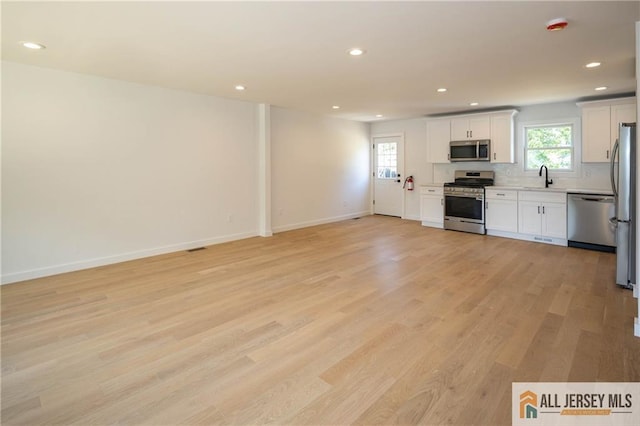 42 Larchmont Rd, Edison, NJ 08837 - photo 8
