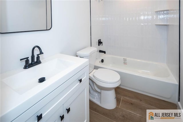 42 Larchmont Rd, Edison, NJ 08837 - photo 20