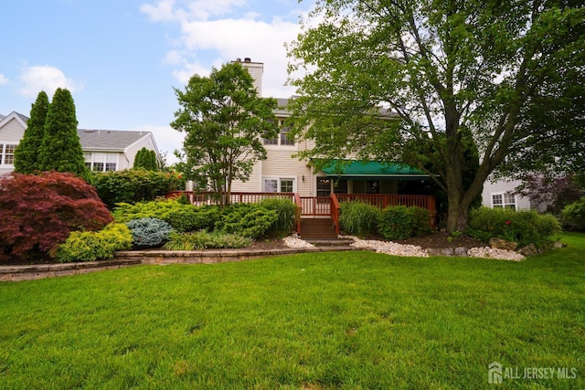 5 Fairmount Ct, Monroe, NJ 08831 - view of grassy yard with a wooden deck