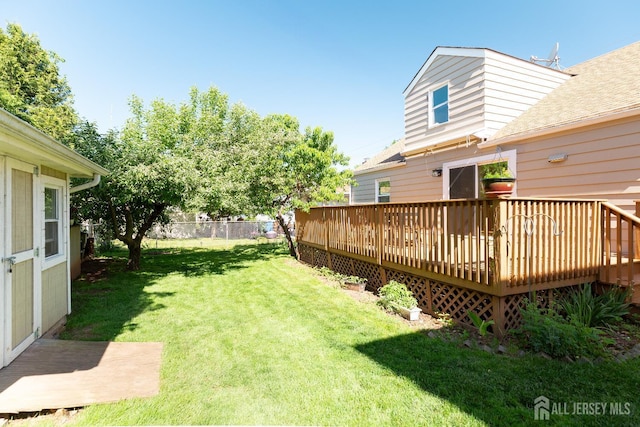 2624 Tremley Point Rd, Linden, NJ 07036 - view of yard featuring a deck