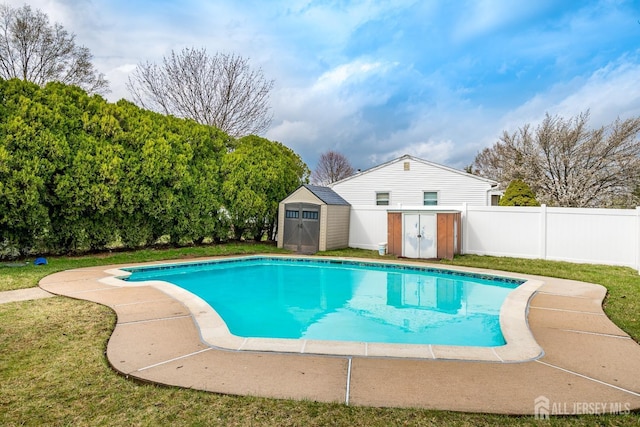 86 Bunker Hill Rd, Lawrence, NJ 08648 - view of pool featuring a shed
