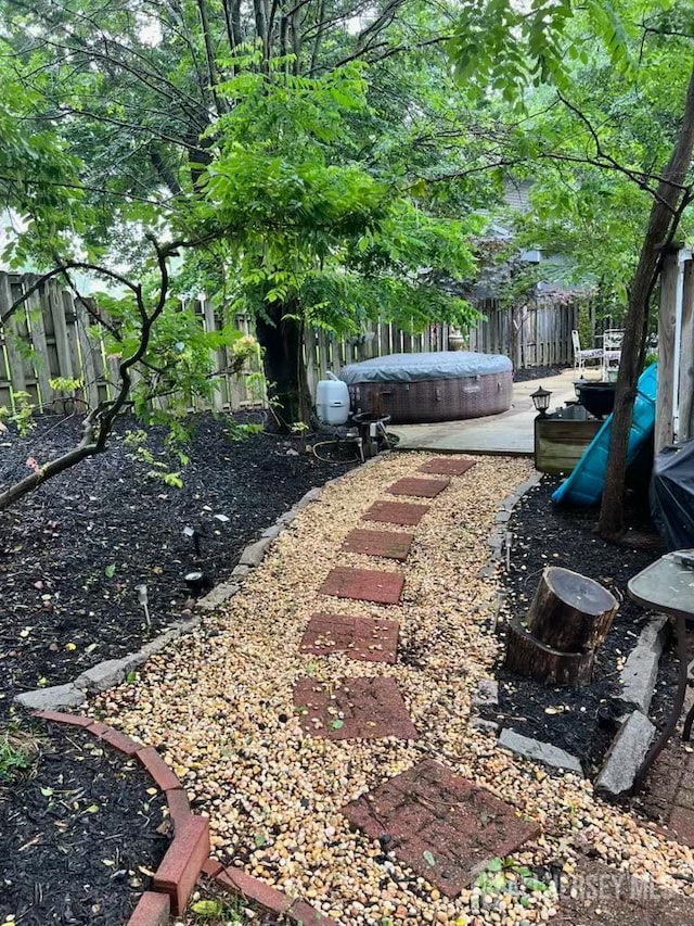 520 Albermarle St, Rahway, NJ 07065 - view of fenced backyard