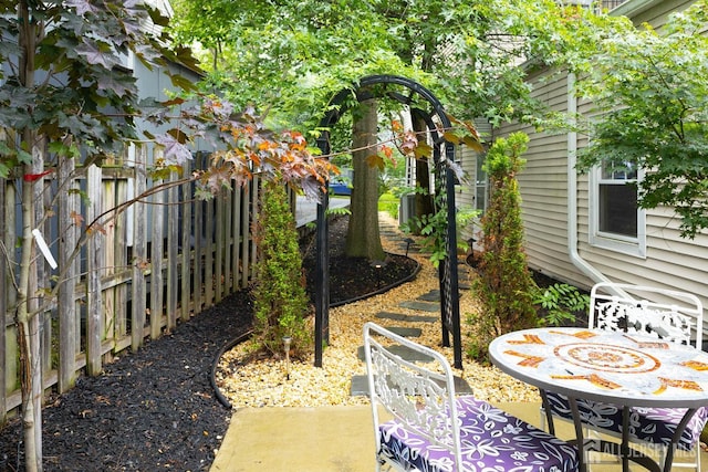 520 Albermarle St, Rahway, NJ 07065 - view of yard featuring a patio