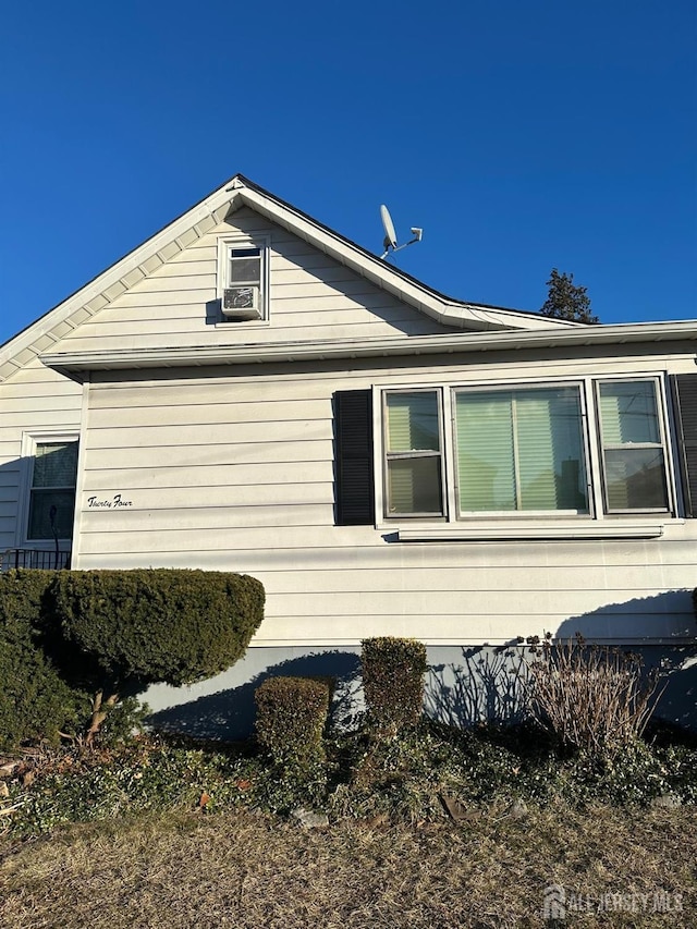 view of property exterior