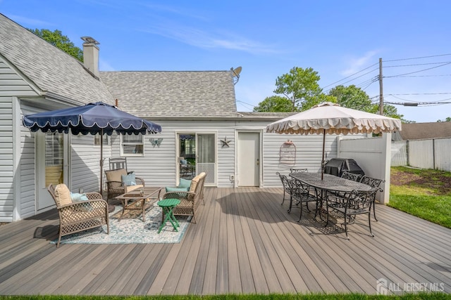 5 Wendy Rd, Woodbridge Proper, NJ 07067 - wooden deck featuring outdoor dining area and an outdoor living space