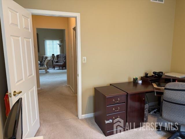 102 Leeds Ln, Monroe, NJ 08831 - office space with light carpet and baseboards