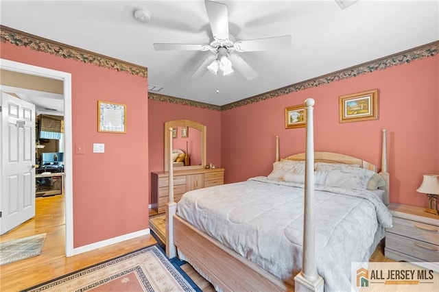 21 Tanglewood Pl, Monroe, NJ 08831 - bedroom with light wood-style floors and ceiling fan