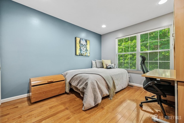 44 Windsong Cir E, Brunswick, NJ 08816 - bedroom with light wood-style floors, a desk, multiple windows, and recessed lighting