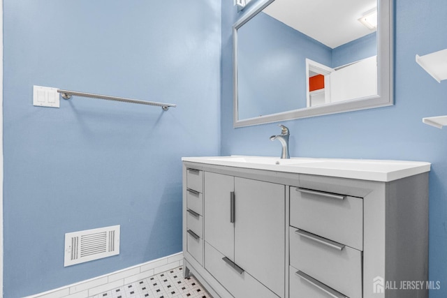 47 Park Gate Dr, Edison, NJ 08820 - bathroom with vanity and baseboards