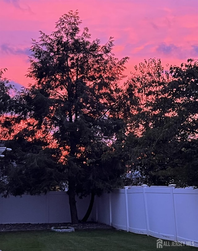 97 Boehmhurst Ave, Sayreville, NJ 08872 - view of yard at dusk