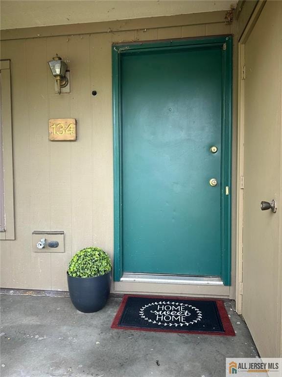 134 Hampshire Dr, Plainsboro, NJ 08536 - property entrance