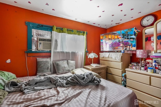 184 Seaman St, New Brunswick, NJ 08901 - bedroom with cooling unit