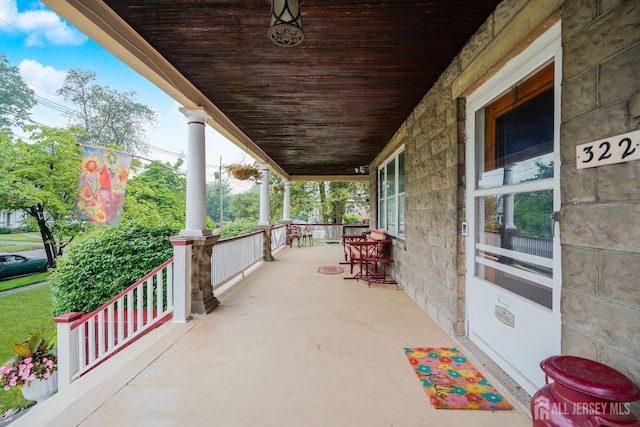 322 2nd St, Middlesex, NJ 08812 - view of porch